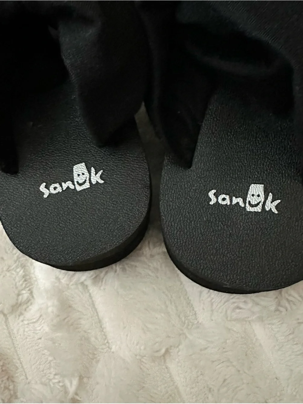 Sanuk Yoga Sling Back Thong Wedge Sandals-Black-EUC-Sz 6